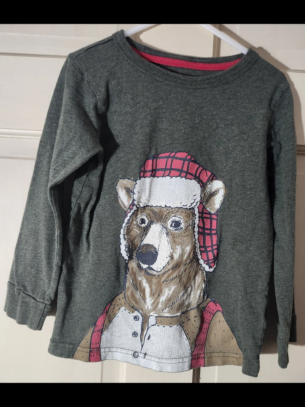 Carter's Heather Gray/Green Bear Graphic Long-Sleeve Tee with Red Plaid Hat